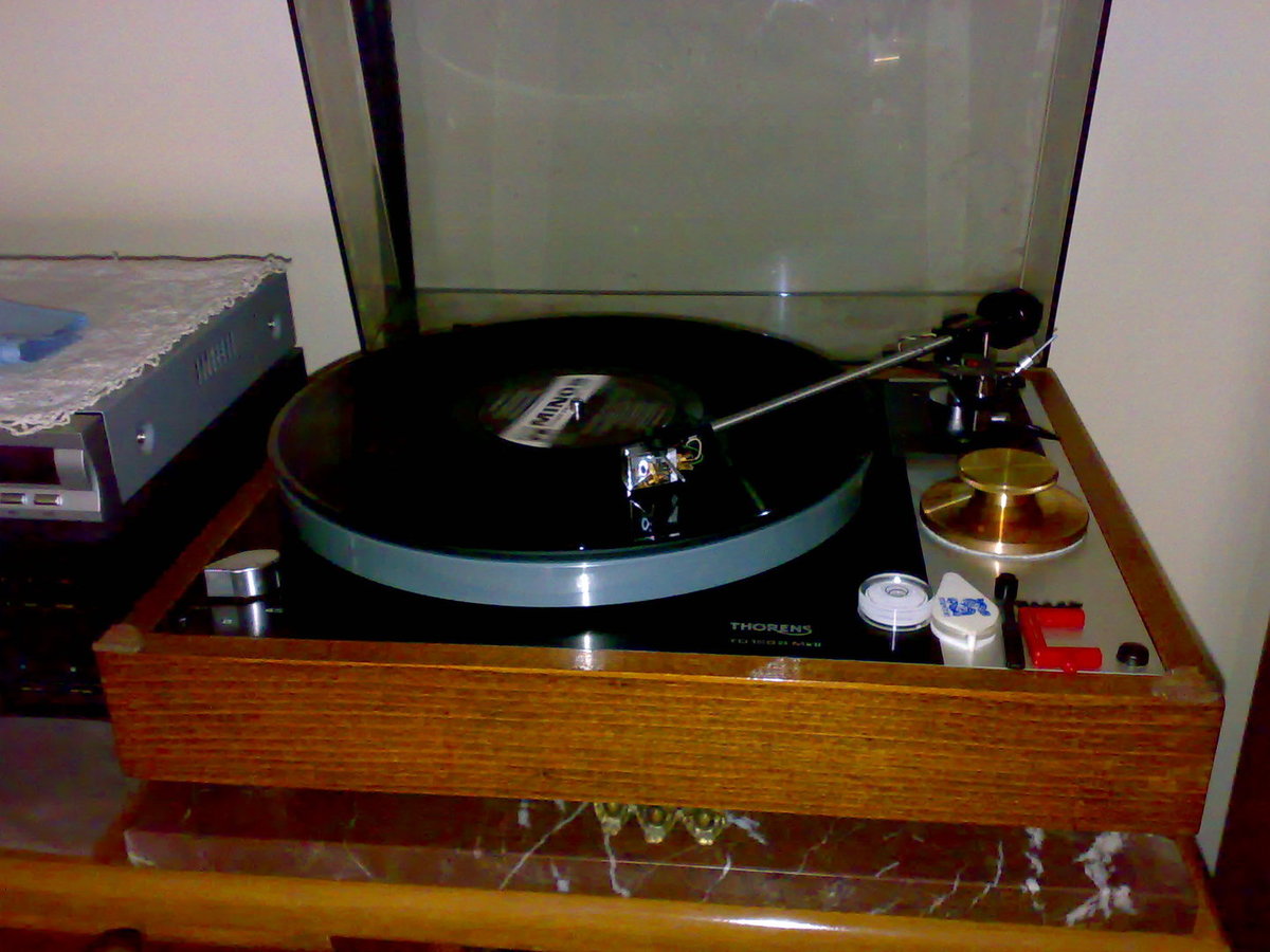 thorens TD 160 MK II.jpg