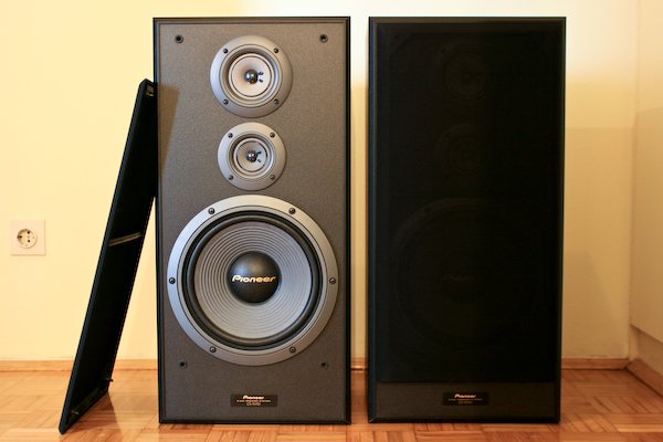 pioneer cs-7070.jpg