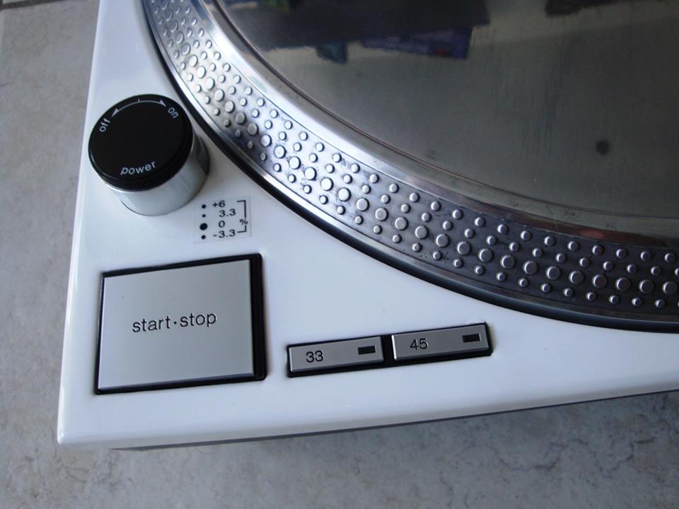 1533865_10203417226899616_57944885_n.jpg