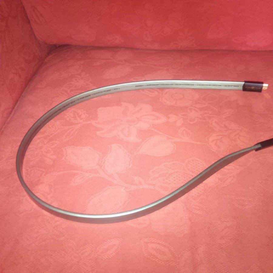 Wireworld silver starlight 6 HDMI !.JPG