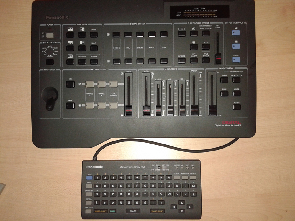 Panasonic-WJ-AVE5.01.jpg