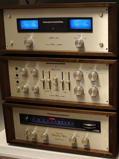 marantz-20-250-3300_364495.jpg