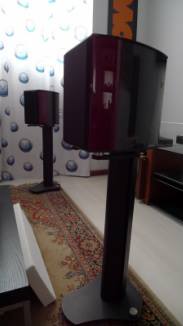 SPEAKERS HIFI.jpg