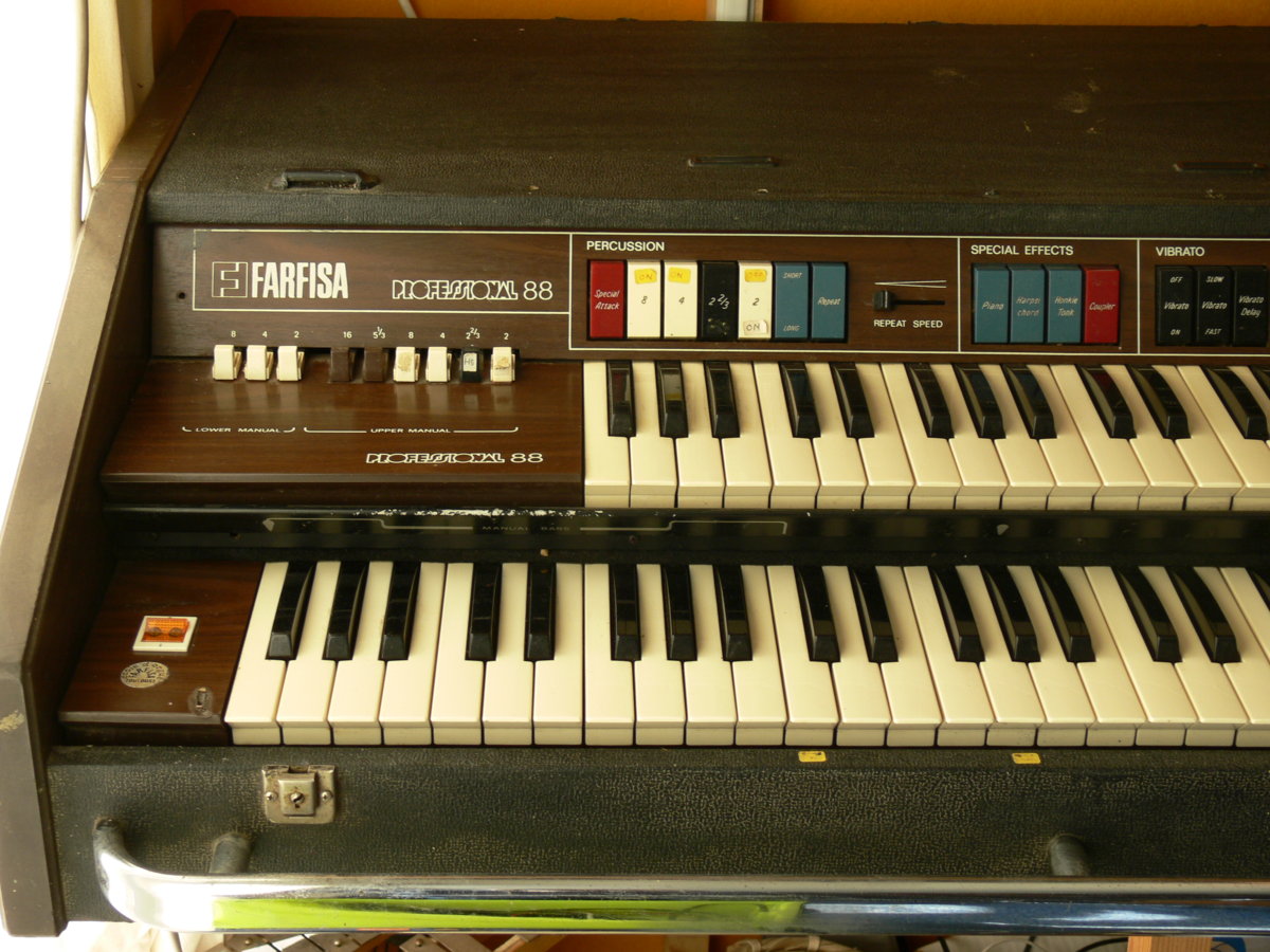 farfisa-professional-110-319242.jpg