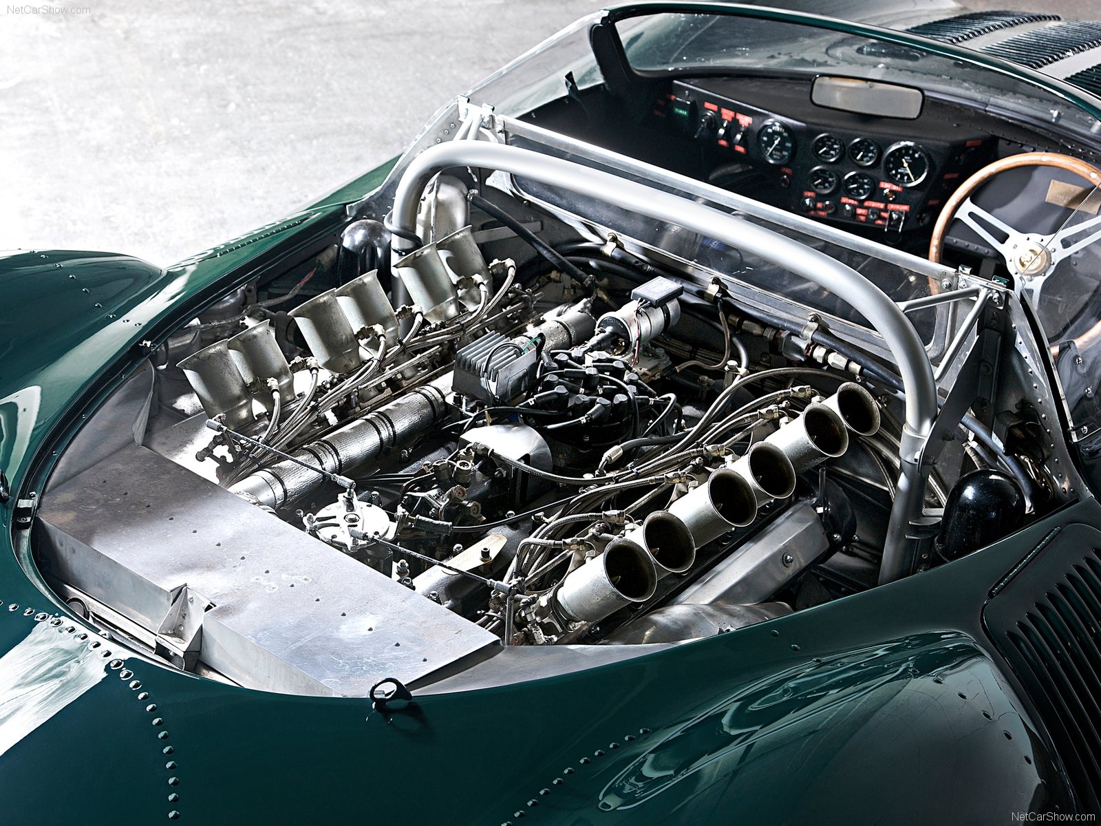 Jaguar-XJ13-1966.jpg
