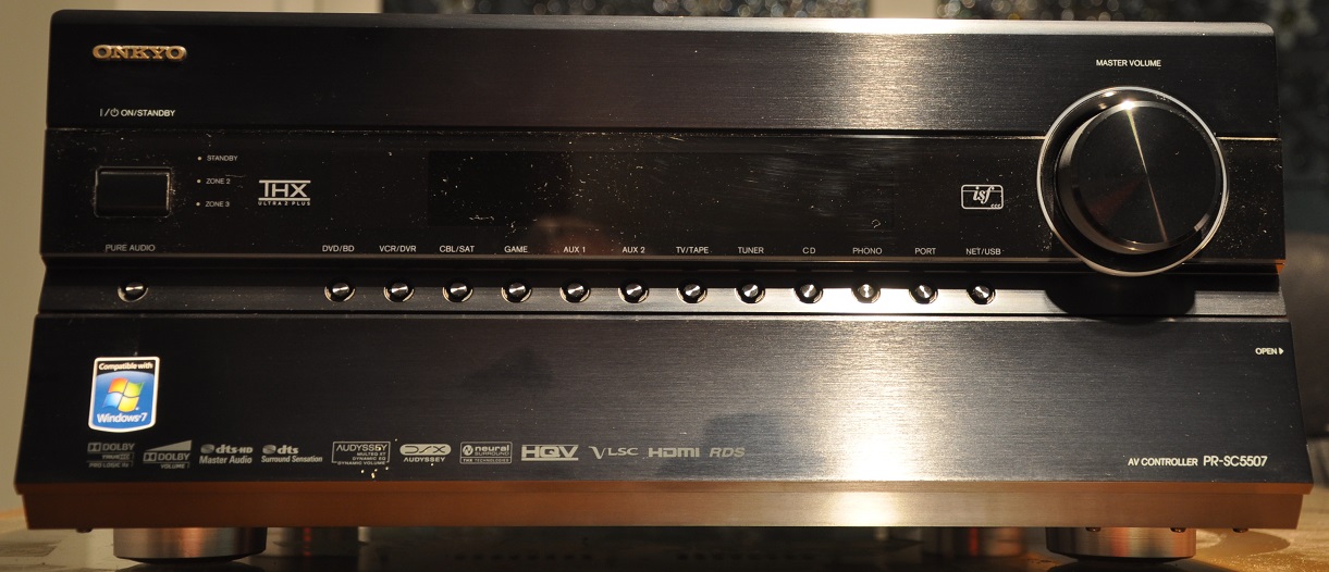 Front_Closed_3.jpg