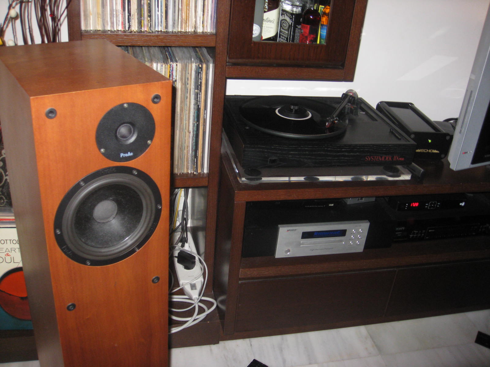 ECHO 009.JPG