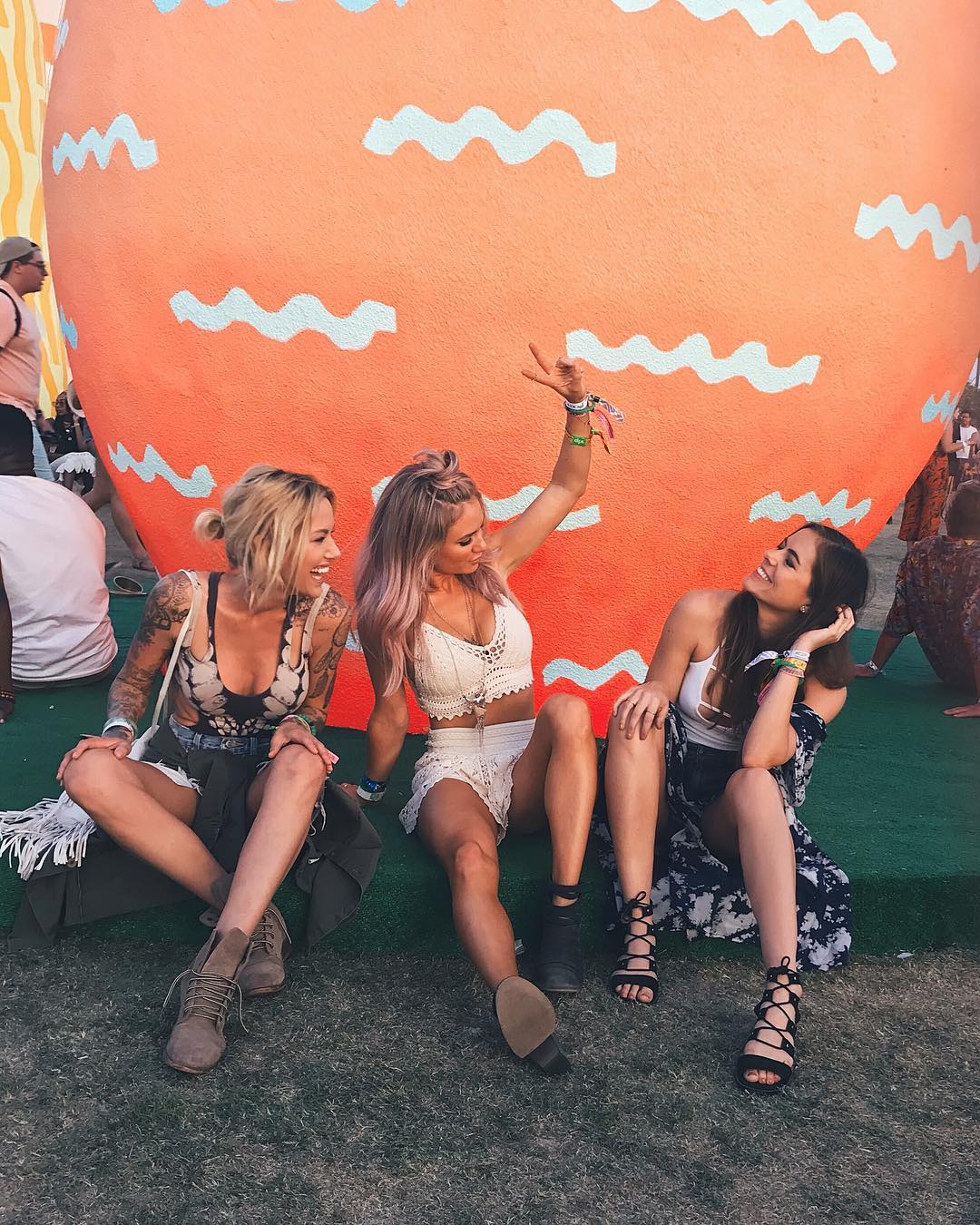 coachella-with-my-favorite-babes-its-pk-linds-latham.jpg