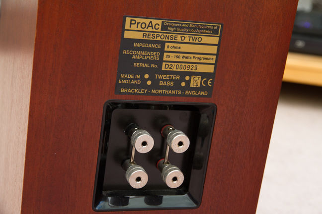 postadsuk.com-9-proac-d2-speakers-audio-amp-stereo.JPG