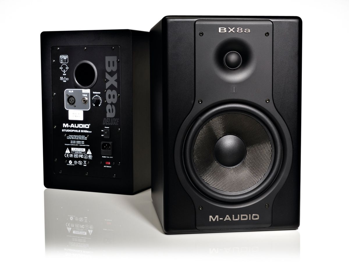 M-Audio BX8a Deluxe.jpg