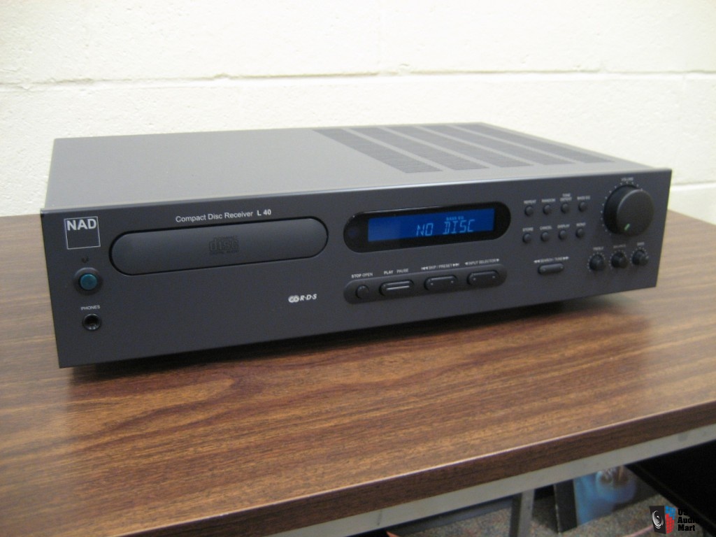 370030-nad_l40_receivercd_player_with_psb_alpha_b_speakers_and_stands.jpg