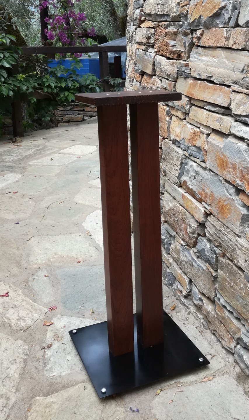 BASEIS-HXEION-1.jpg