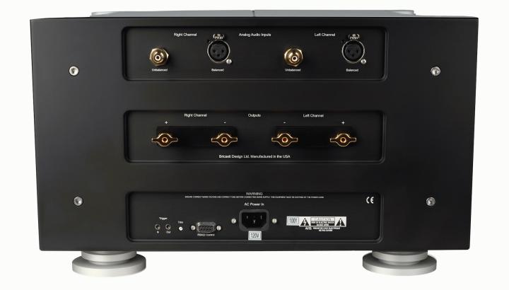 Bricasti_M15_Professional_Series_Amp_back-thumb-720xauto-20395.jpg