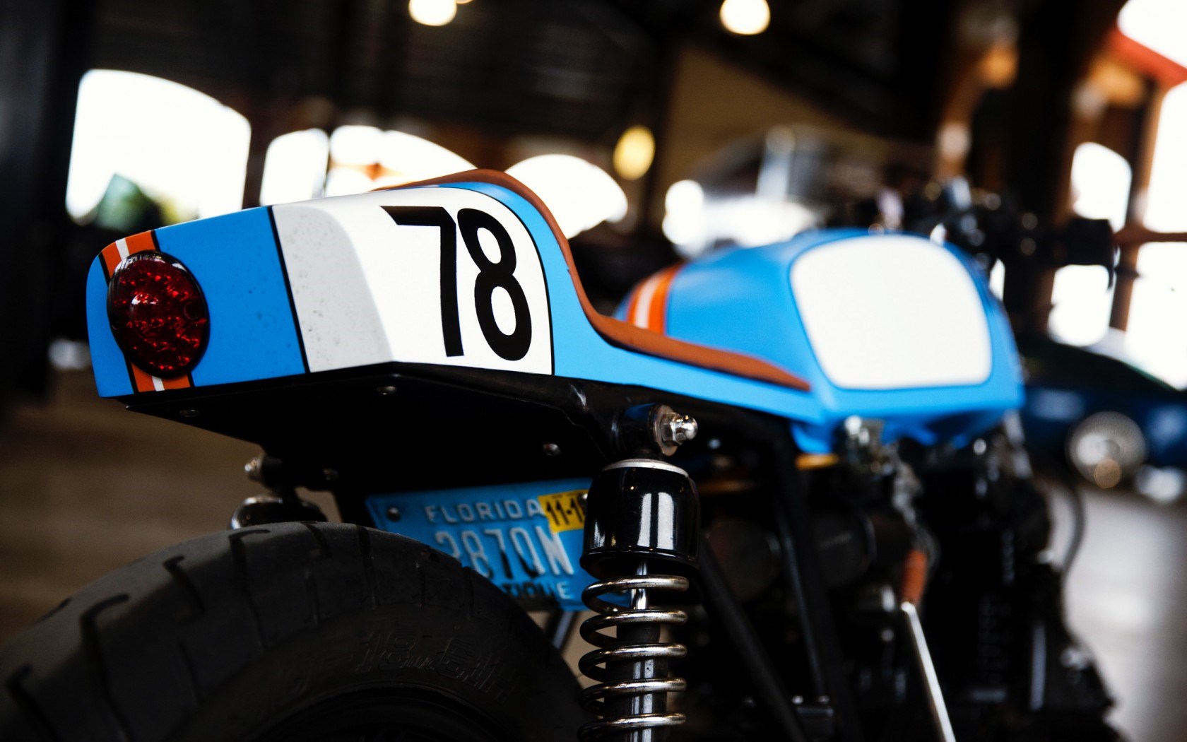 7026981-yamaha-motorcycle-vintage-motorbike-rear.jpg