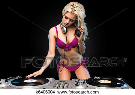 sexy-dj-frau-bild__k6406004.jpg