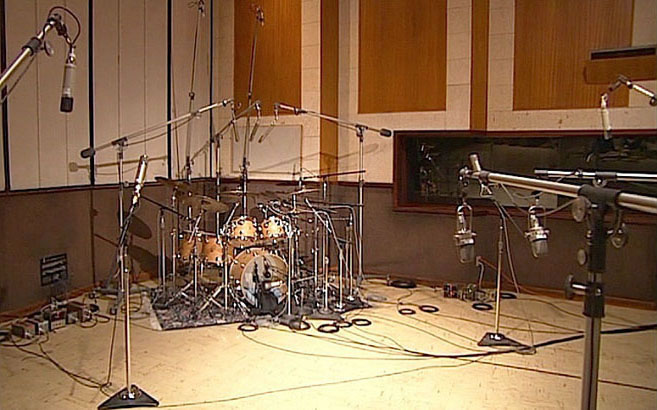 Room_Mics_from-Back_3.jpg