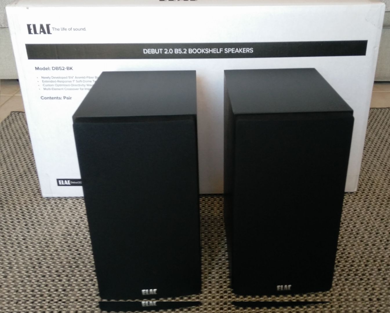 ELAC Debut 5.2 bookshelf speakers AVsite