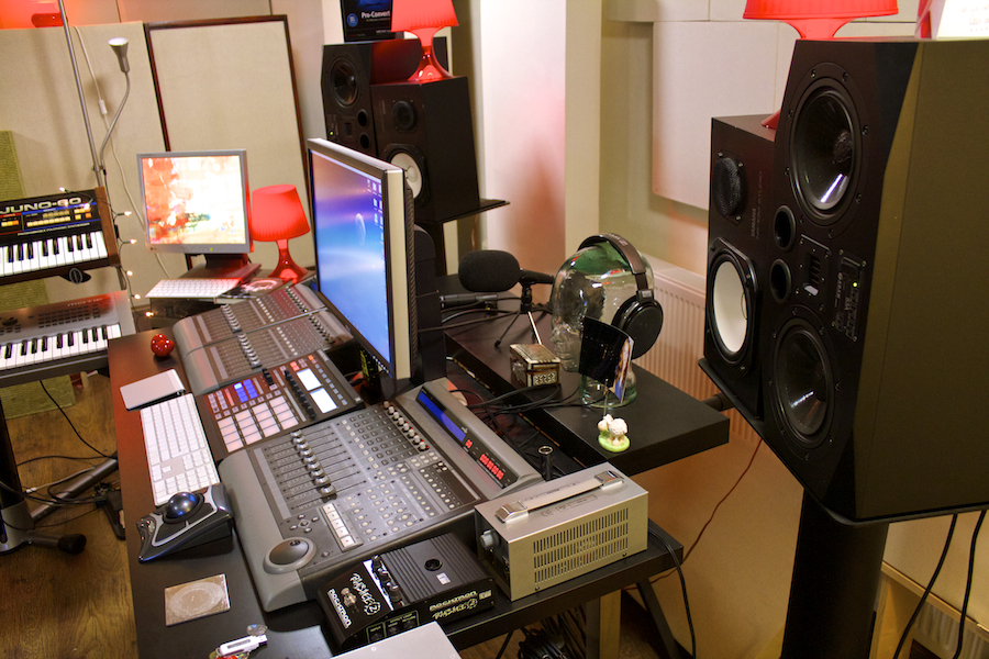 screen1.jpg