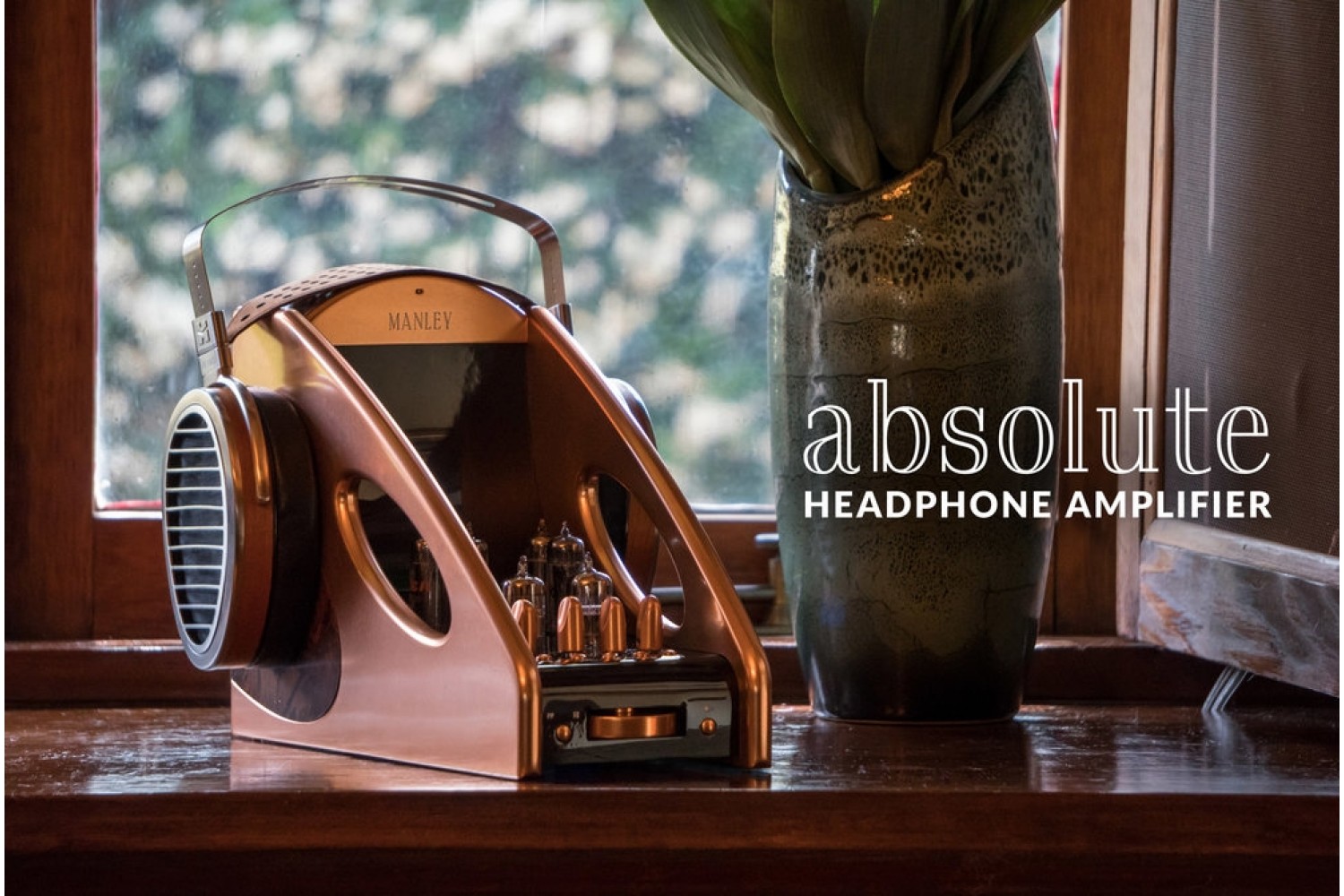 manley-absolute-headphone-4-3000px-logo.jpg