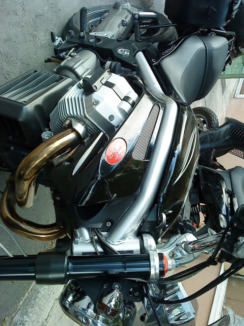 MotoGuzzi2.jpg