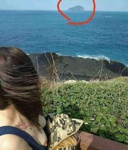 νησακι.jpg