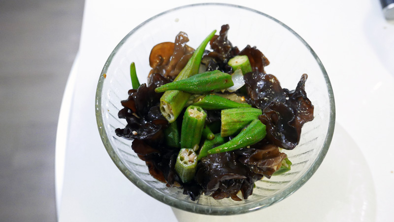 STIR-FRY-OKRA-BLACK-FUNGUS-RECIPE-CHINESE-FOOD-Nomss.com-Delicious-Food-Photography-Healthy-Tr...jpg