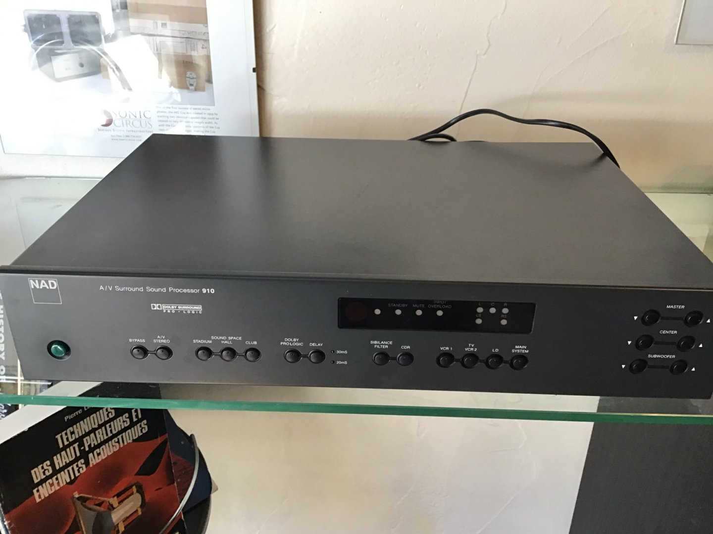 NADAV910.jpg