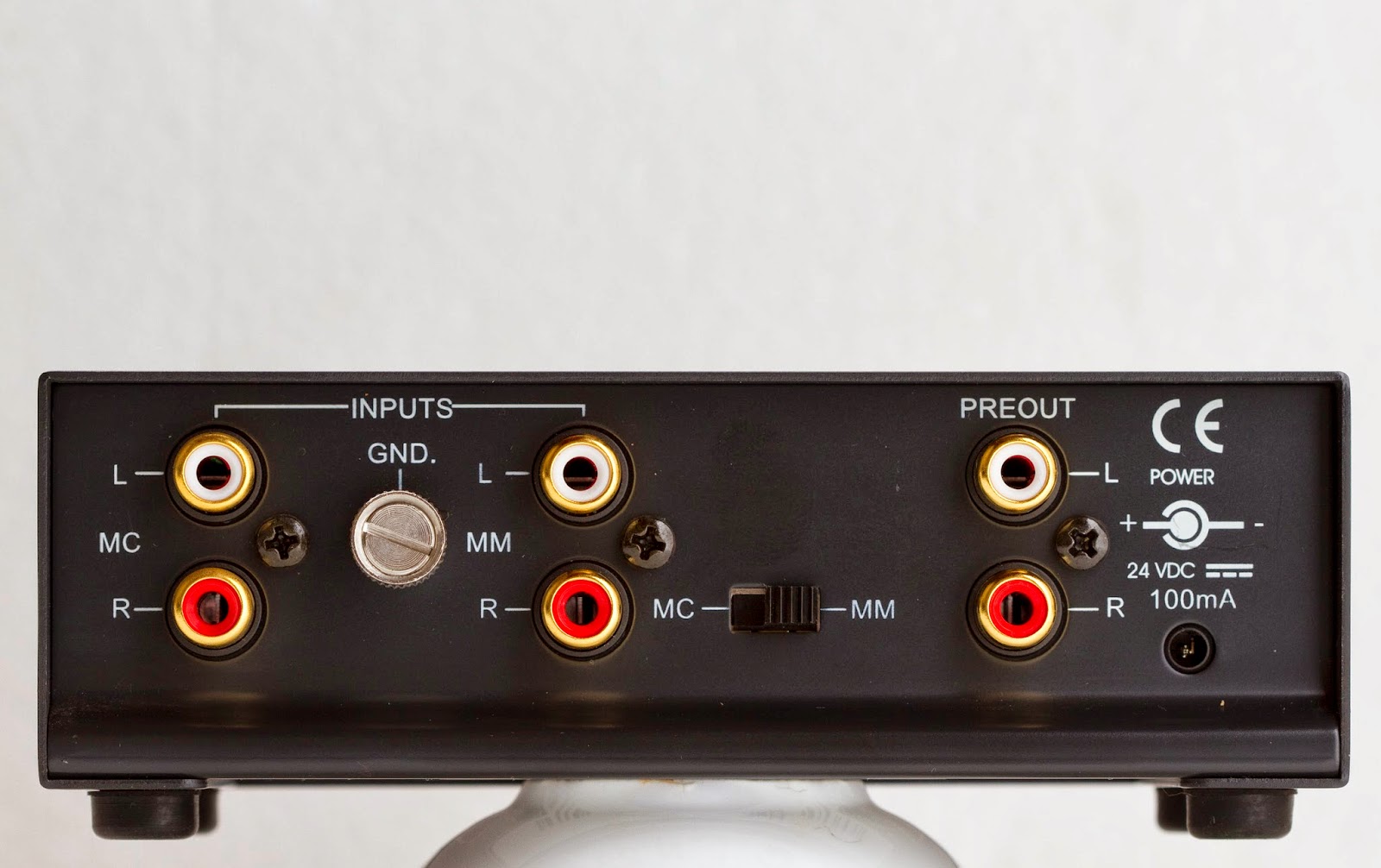 NAD PP2 Phono Pre-amp_04.jpg