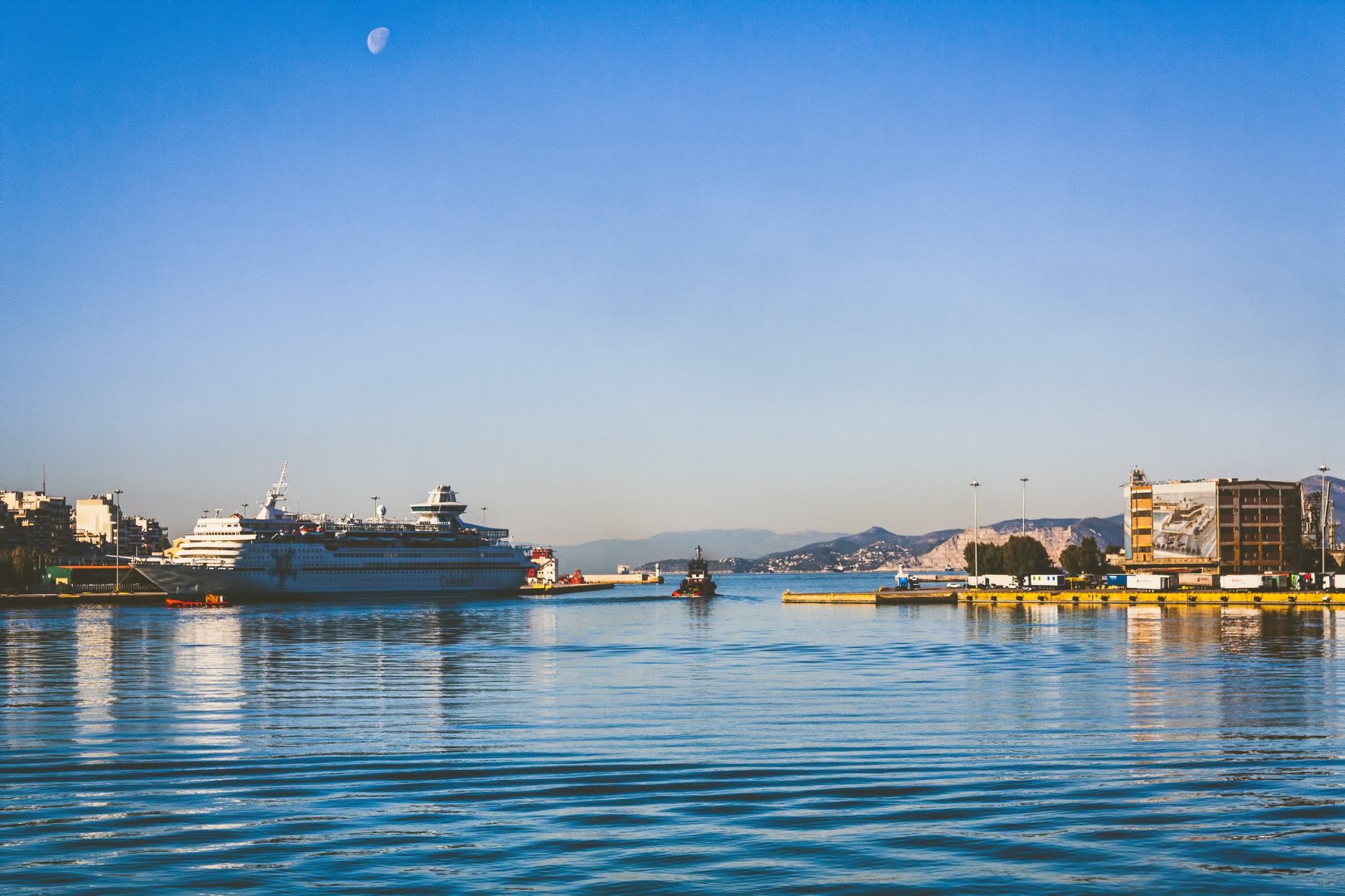 Piraeus.jpg