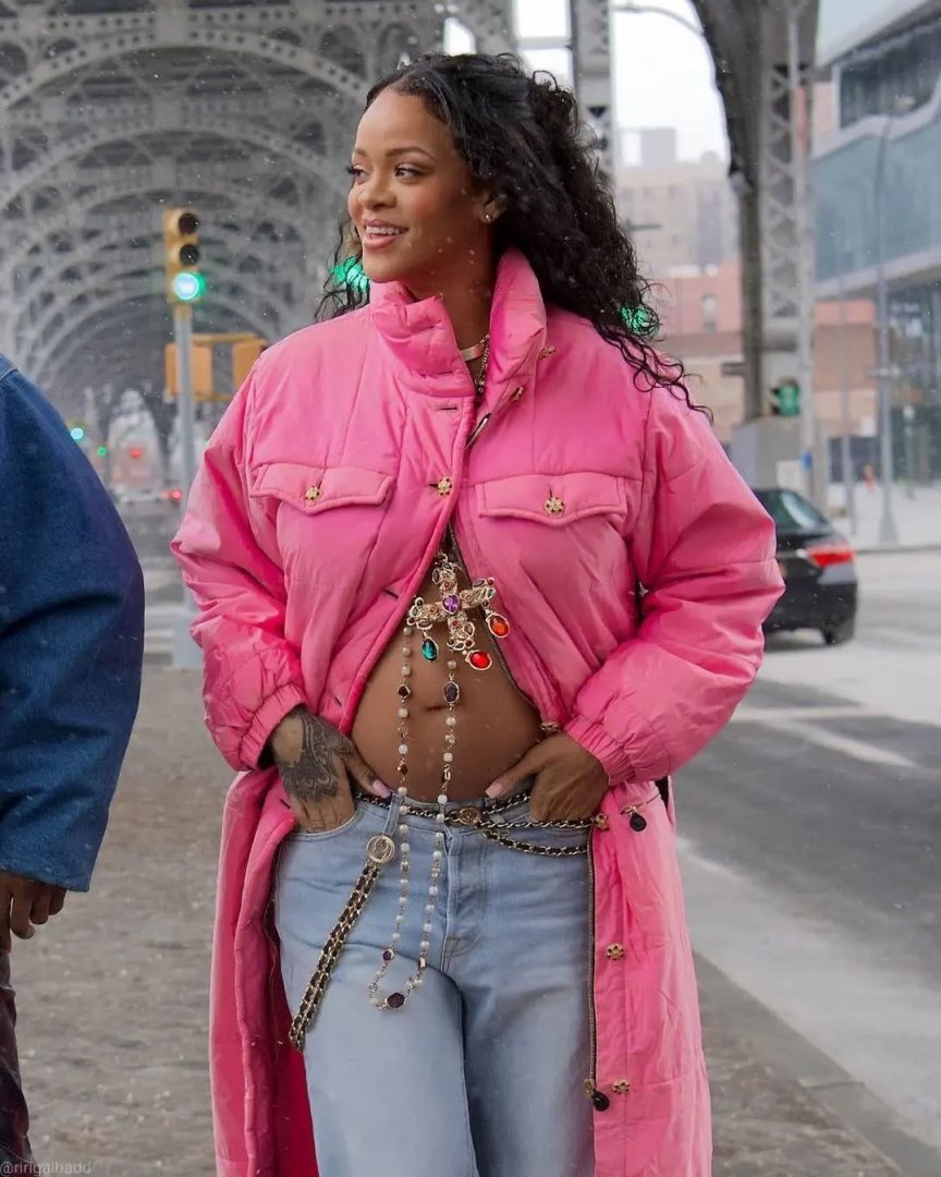 1643725177_353_I-knew-about-Rihannas-pregnancy-since-last-year-–-Singer.jpg