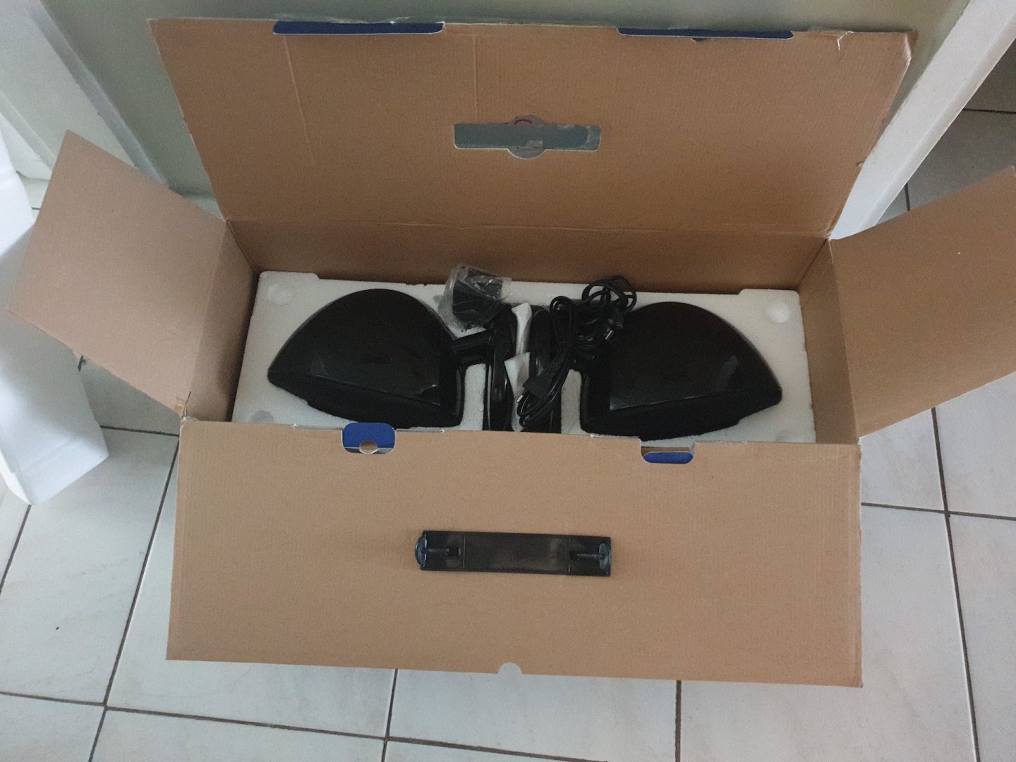 kef_egg_02.jpg