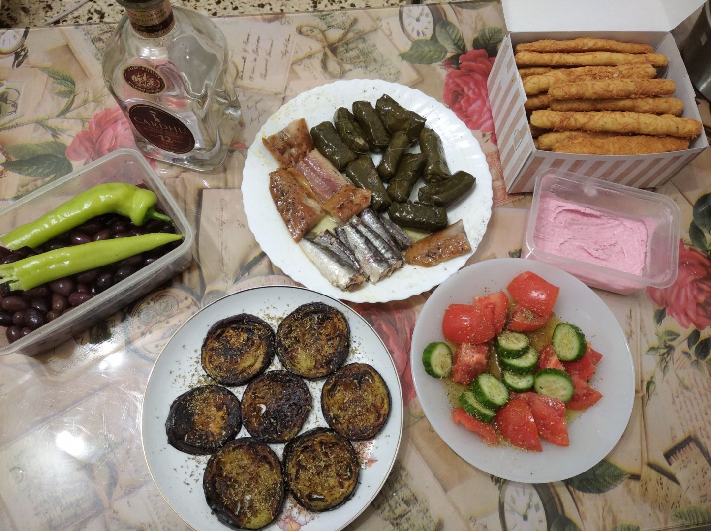 tsipouromezes.jpg
