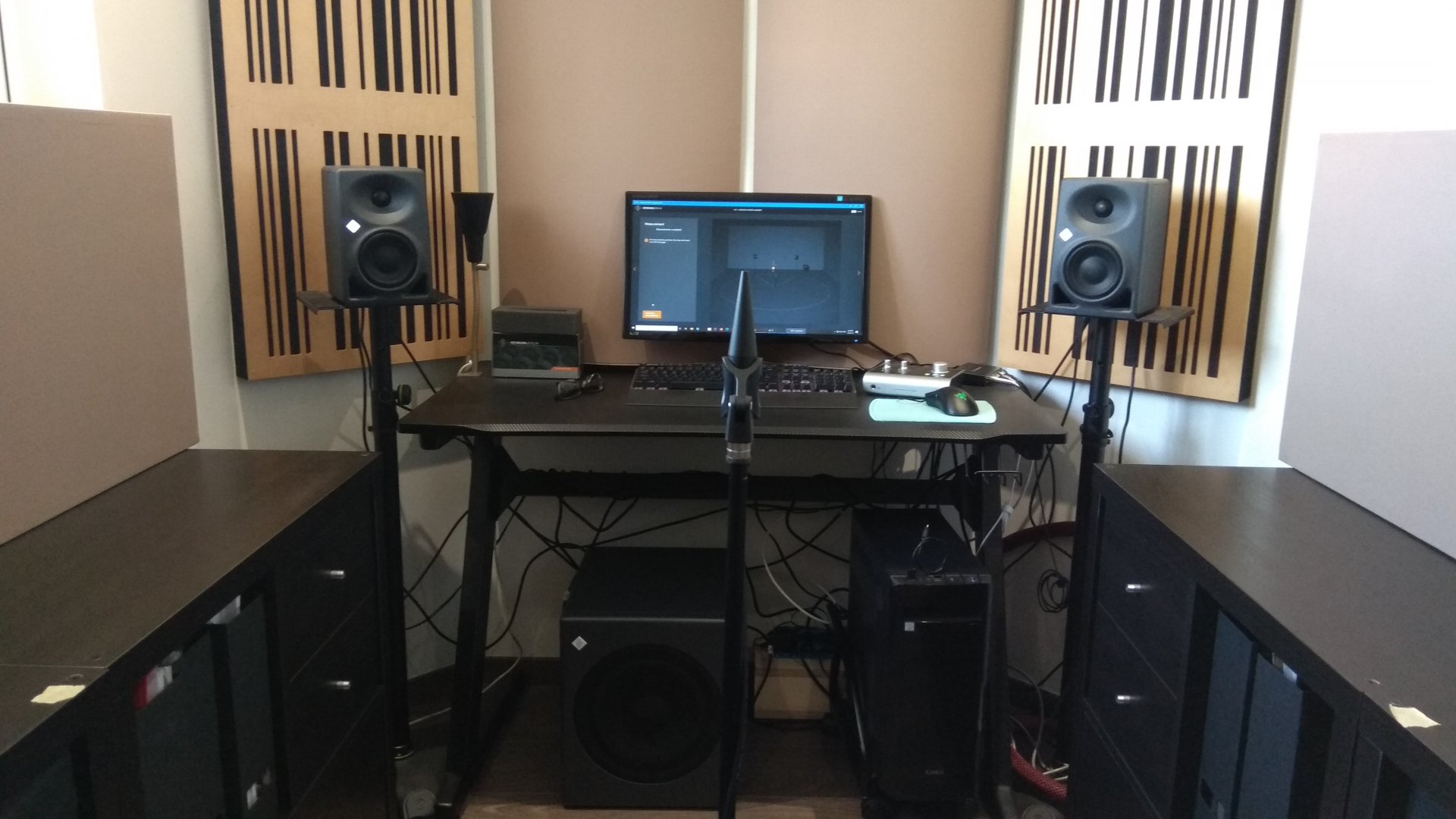 studio_1.jpg