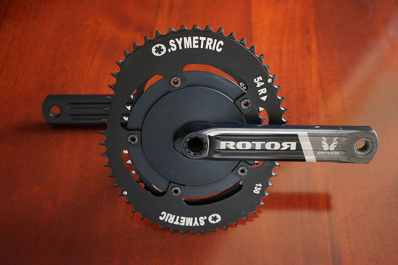 Rotor_Cervelo_crankset_Osymetric_chainrings.JPG