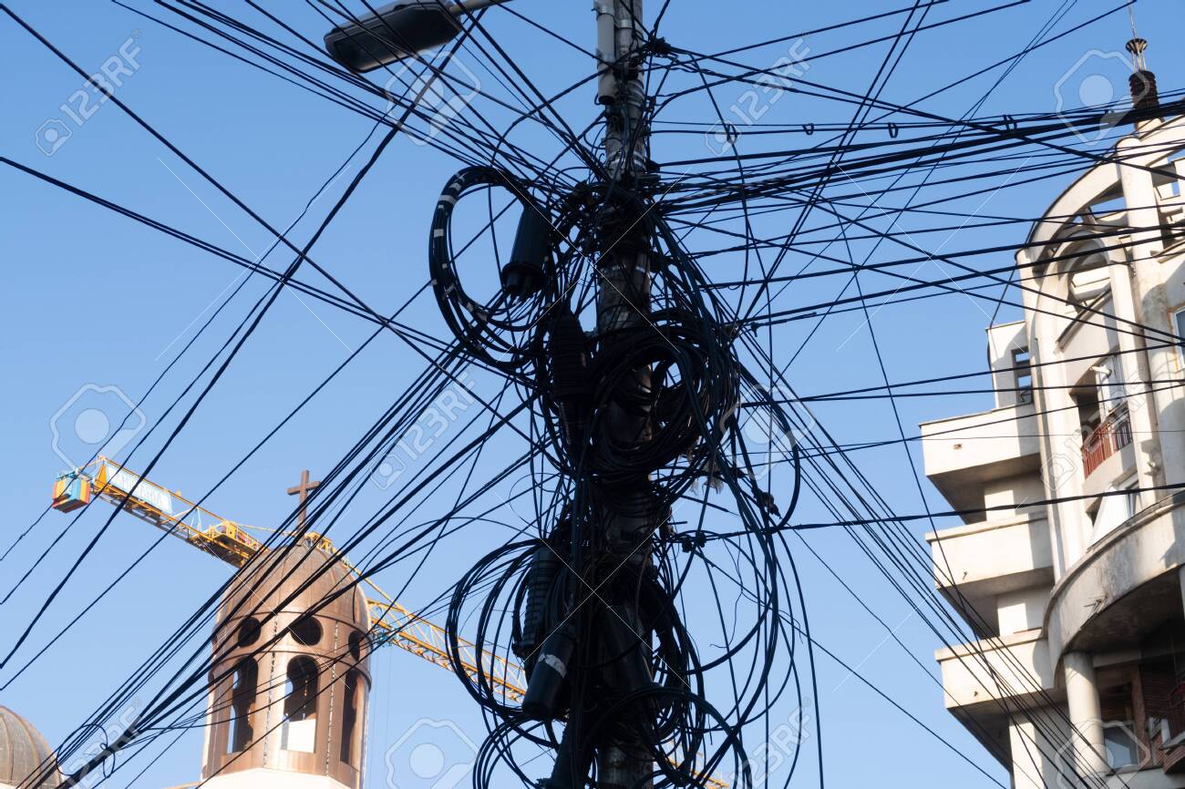 133440181-cluj-napoca-romania-24-oct-2019-messy-electrical-cables-in-cluj-napoca-romania-.jpg