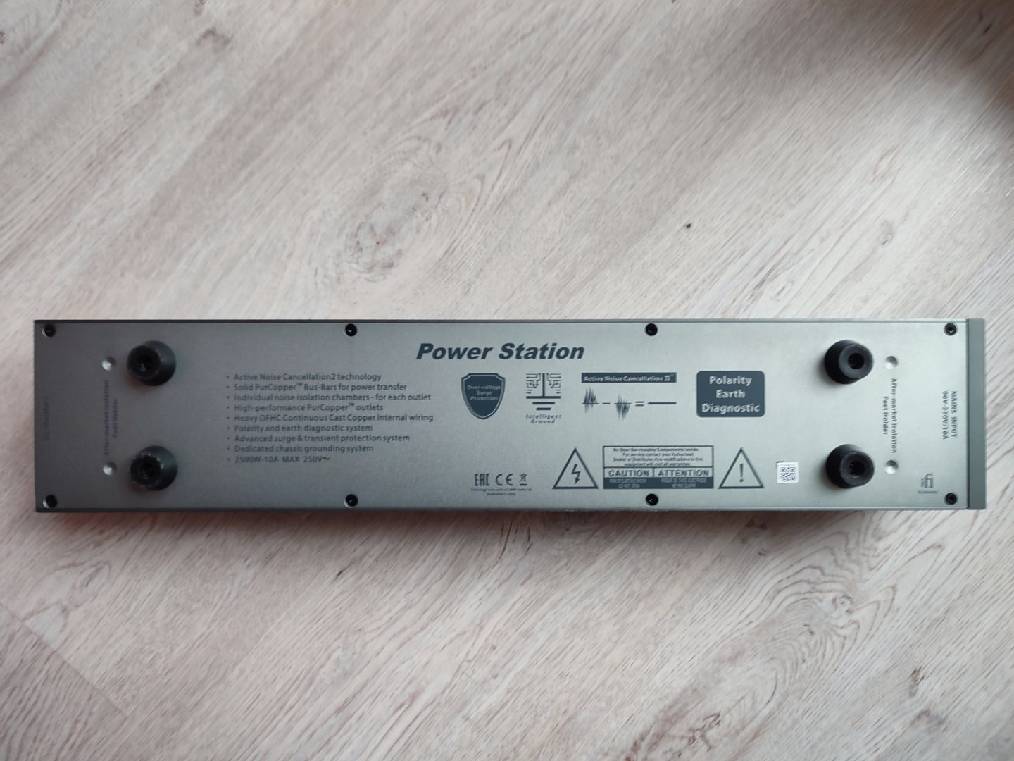 iFi PowerStation (mains conditioner & extension block) AVsite