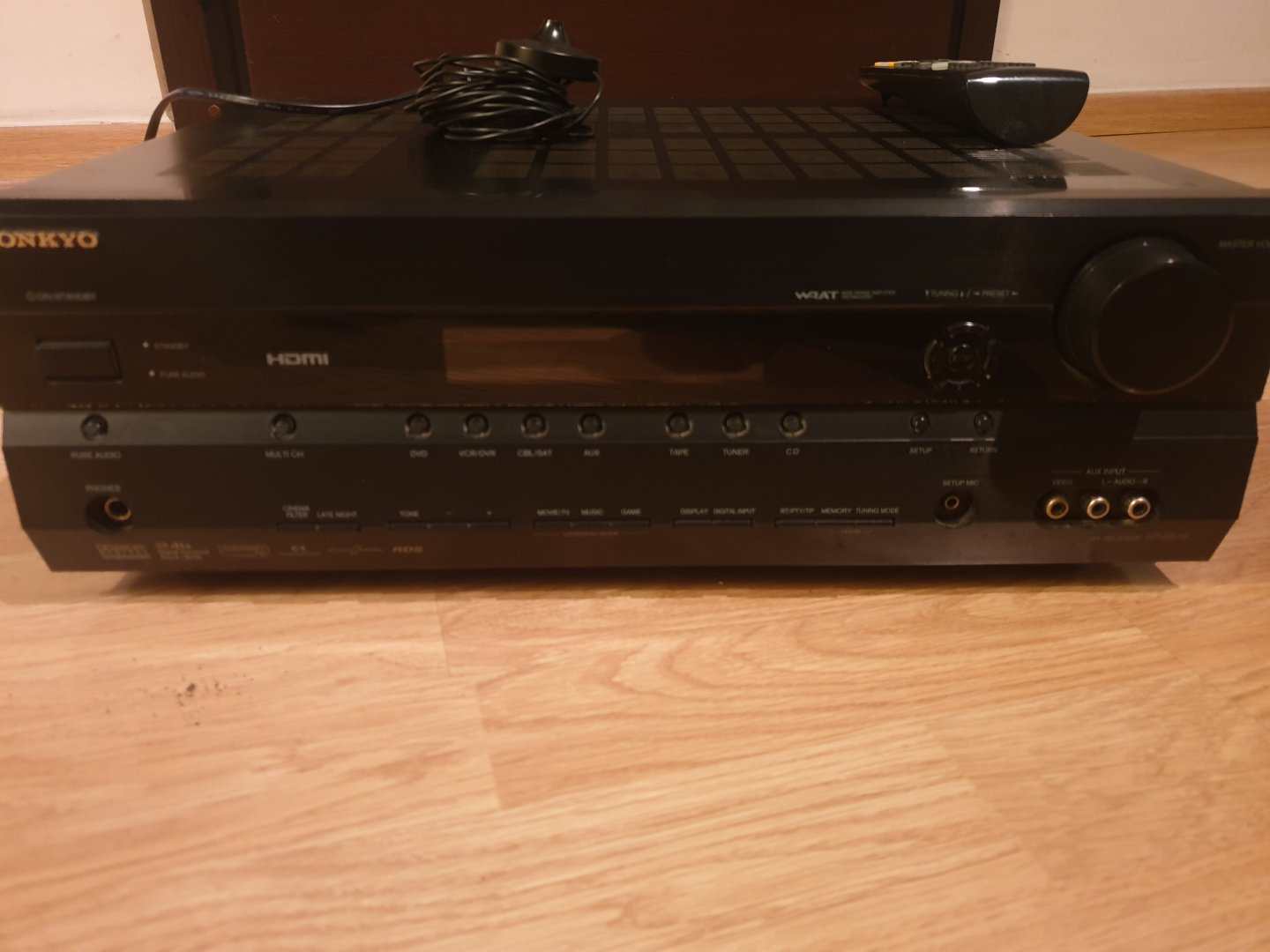 Onkyo HT-R518.jpg