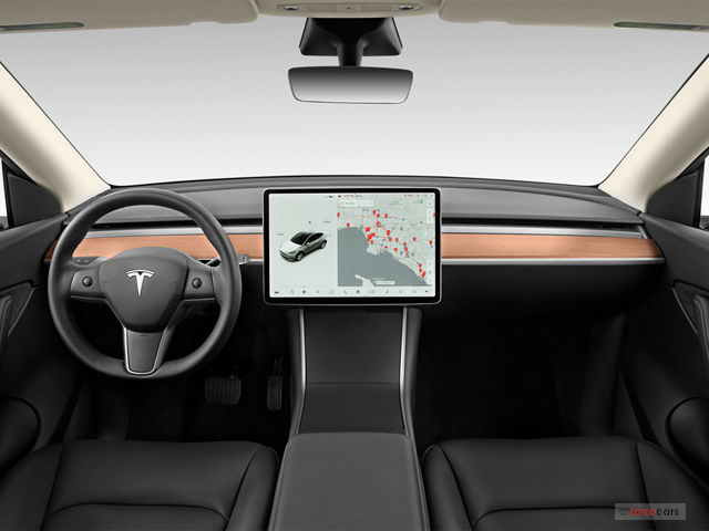 tesla_model_y_dashboard.jpg