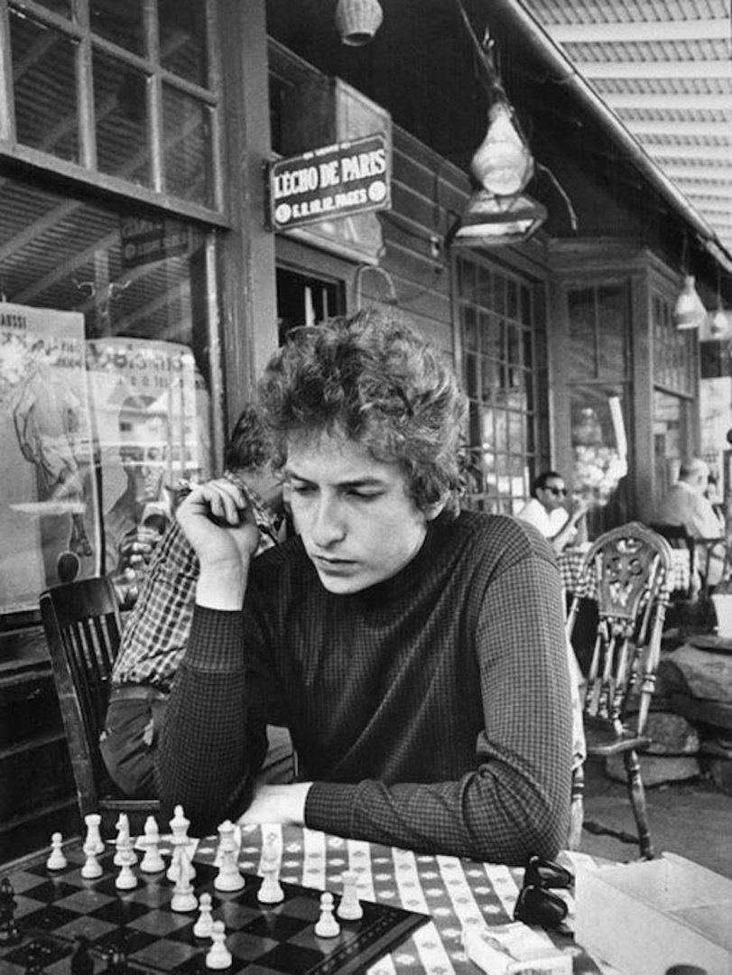 9Bob-Dylan.jpg