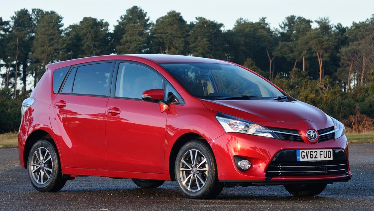 toyota-verso-1-front-static_0.jpg