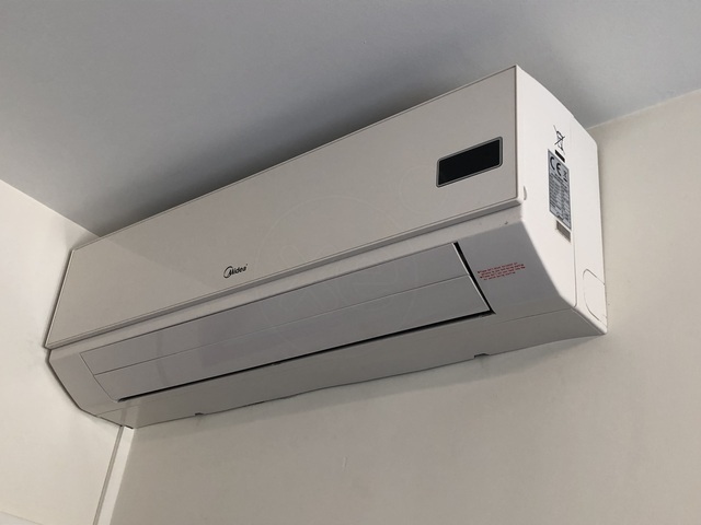 Internal Midea.jpg