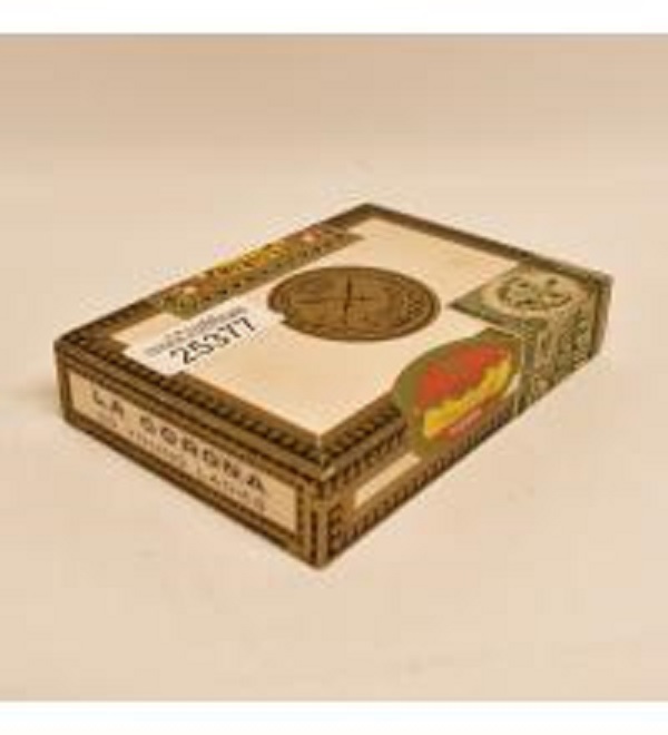 la corona 25 petit coronas box.jpg