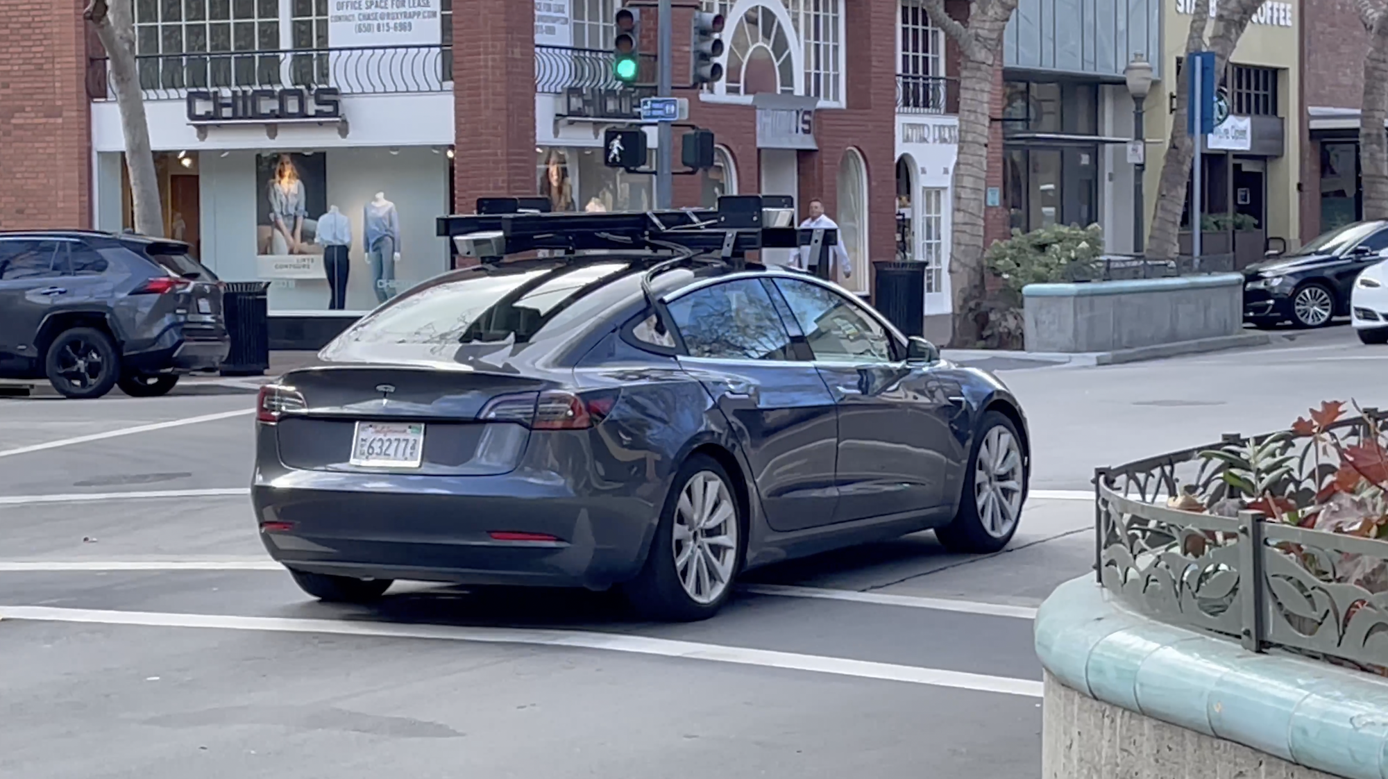 tesla-model-3-lidar-palo-alto.png