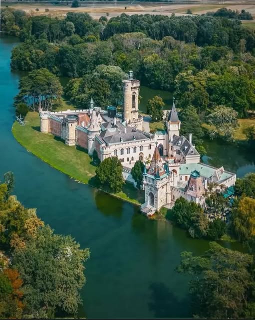 Franzensburg , Laxenburg, Austria.jpg