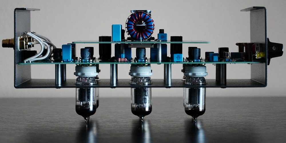 www.analogplanet.com