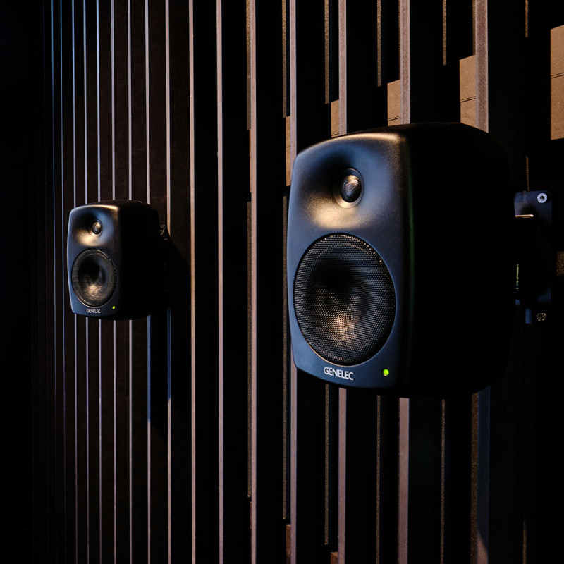 www.genelec.com